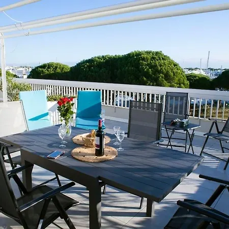 La Fregate*vue Port*parking* *